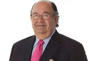 Enrique Álvarez Sostres.