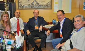 Un momento de la reunión con los representantes de los madriñeños en Miami y Caracas.