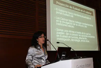 Illargi Uzcanga fue la encargada de la ponencia de Venezuela.