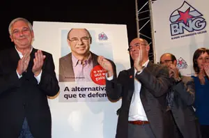  Guillerme V&aacute;zquez lider&oacute; el acto del BNG en Santiago.