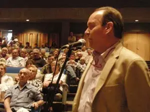  Antonio Pi&ntilde;&oacute;n Mart&iacute;n, presidente de la HGV, durante su intervenci&oacute;n.