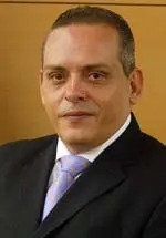  Efra&iacute;n Medina.
