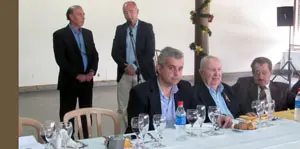 Santiago Camba, durante su intervención en el acto desarrollado en el Centro Gallego de Mar del Plata. 