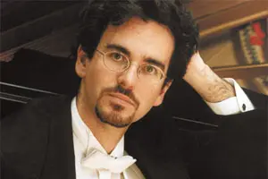 Daniel del Pino.