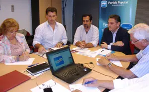 Prada, en la reunión del Comité Ejecutivo del PP en Argentina.