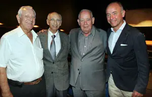  Santiago Camba, junto a Felisindo L&oacute;pez, Manuel Ulloa y Antonio Pi&ntilde;&oacute;n, durante su visita de mayo de 2011.
