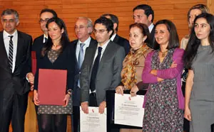 María de Diego -segunda por la izda.- recogió el premio.