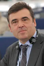 Ricardo Cort&eacute;s.