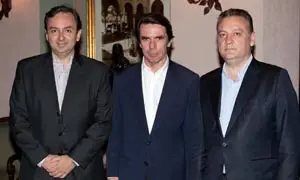 Jos&eacute; Mar&iacute;a Aznar y Alfredo Prada, durante su estancia en Miami. 