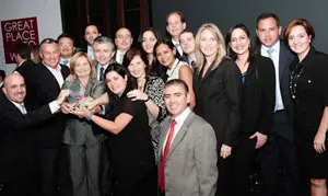 Parte del equipo de Telefónica Movistar en Venezuela, presidido por Michael Duncan –2º por la izda.–.