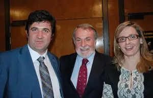 El presidente de la entidad, Juan Antonio Barrio, Jaime Mayor Oreja y Ana Belén Rodríguez.