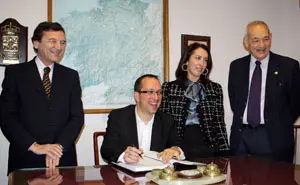 Anxo Lorenzo, en su visita al Centro Galicia.