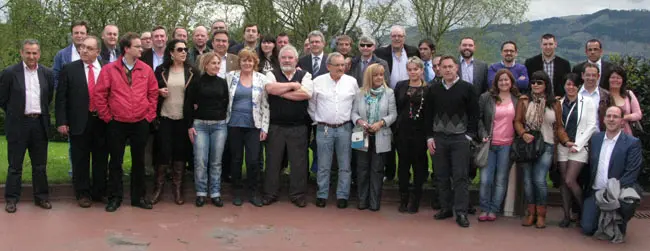 Isabel Carrasco, junto con los castellanos y leoneses de Bilbao.