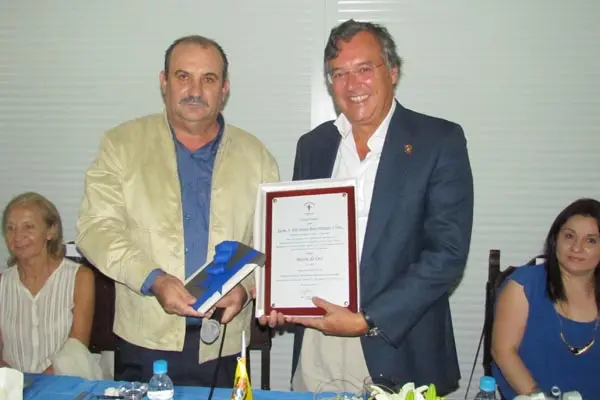 EMBAJADOR ESPA•A ANZOµTEGUI 2013 4