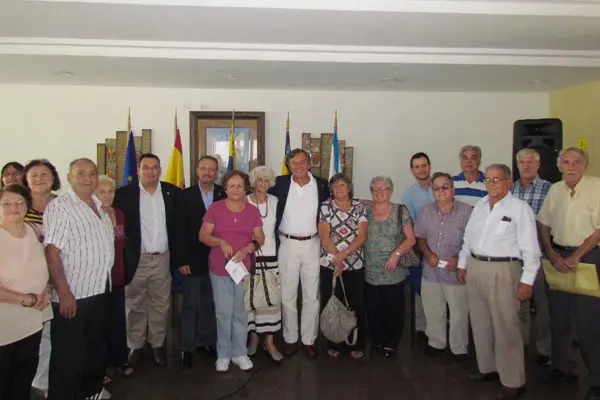 EMBAJADOR ESPA•A ANZOµTEGUI 2013 13