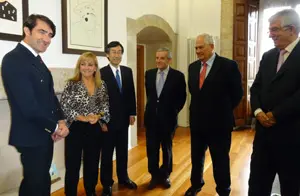 Isabel Carrasco-embajador Japón2