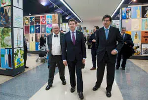 VIGO
20,00 h.- O titular da Xunta presidirá a entrega de premios do XI Concurso Internacional de Cartelismo Francisco Mantecón. Na Estación Marítima Alberto Durán (peirao de trasatlánticos).
foto xoán crespo
13/12/13