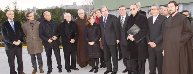 Saenz de Santamaría-Santa Teresa1