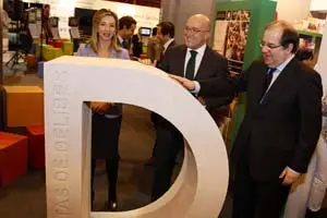 Visita Herrera a Fitur 92