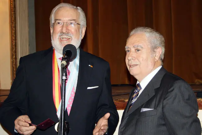 Embajador y Carballedo