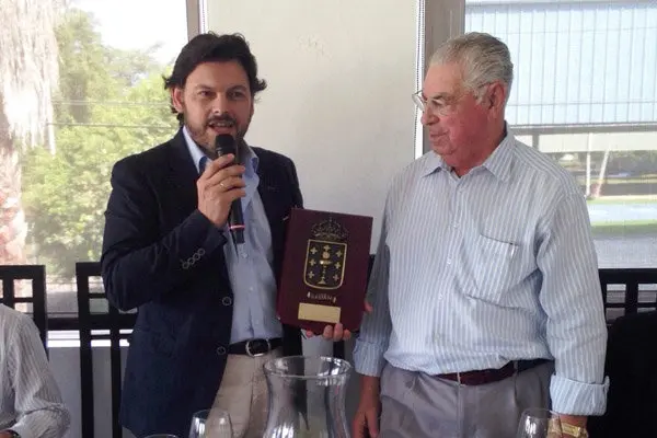 Con presidente Centro Gallego