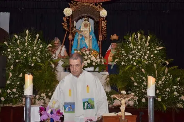 VIRGEN DE CANDELARIA HCV 2015 1