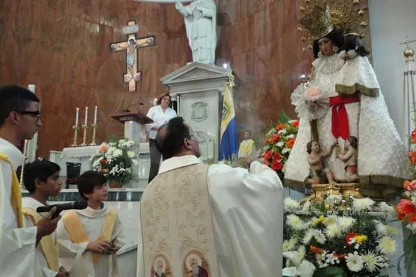 VIRGEN DEL DESAMPARATS 2015 PORT