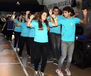 Asturiania.Grupo de bailes