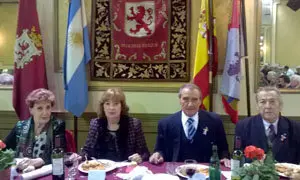 Región Leonesa.Maite, Susi, Pedro Bello y Dr. Padorno