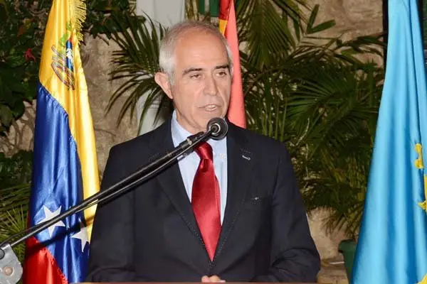 CAC MEDALLA HONOR EMIGRACI‡N 2015 7