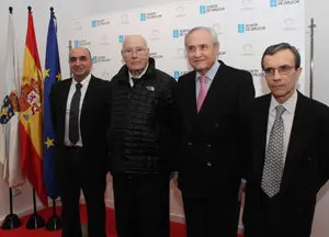 De izq. a derecha, el profesor Manuel Castiñeiras, el pte. Consejo de Estado, José M. Romay; el delegado de la Xunta en Madrid José Ramón Ónega y José Antonio Ortiz, pte. de Asoc. de Amigos de los Caminos de