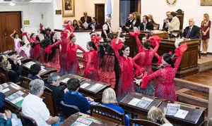 FOTO CENTENARIO A PRENSA 1