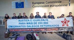 Ana Miranda con representantes da emigración na sede da Comisión Europea en Bruselas, Bélxica, Decembro 2015. Credit Photo by © Delmi Alvarez.