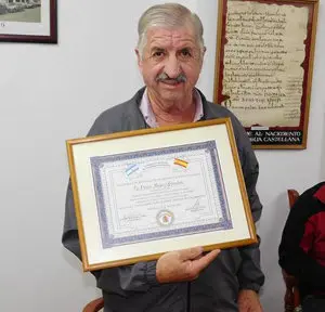 roca diploma cesar muñoz 1