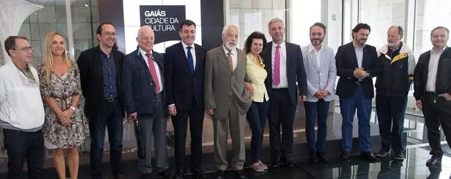 O conselleiro de Cultura, Educación e Ordenación Universitaria, Román Rodríguez, participará no acto de cesión da biblioteca de Basilio Losada á Biblioteca de Galicia. Estará acompañado dos secretarios xerais de Cultura, Anxo Lorenzo, e de Política Lingüística, Valentín García. Na sala Eisenman da Cidade da Cultura (monte Gaiás, s/n).
foto xoán crespo
14/06/16