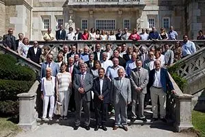 11:30	Hall Real del 
Palacio de la Magdalena
	El presidente del Gobierno, Miguel Ángel Revilla, junto con el consejero de Presidencia y Justicia, Rafael de la Sierra, preside el encuentro entre el Gobierno y las Casas de Cantabria.
Nacho Romero ©
12 ago 16