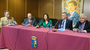 Embajadora de Panamá en el Centro Asturiano de Madrid