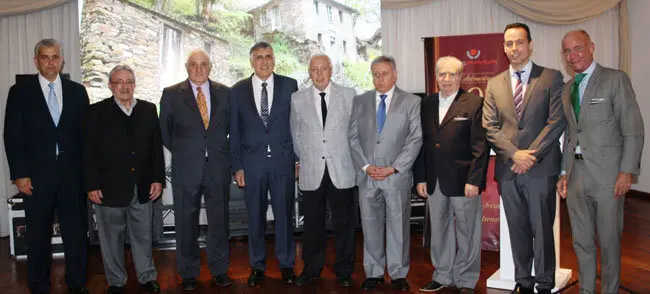 9no aniversario Ospaña Directivos y Ministro Consejero 2
