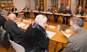 RAXOI

19,00 h.-   O presidente da Xunta, Alberto Núñez Feijóo, acompañado do conselleiro de Cultura, Educación e Ordenación Universitaria, Román Rodríguez, asistirá ao Pleno Extraordinario do Consello da Cultura Galega. 

foto xoán crespo
12/01/17