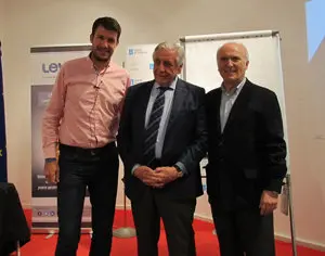 Pablo Carcelén, el locutor Elías Rodríguez y José Cerdeira