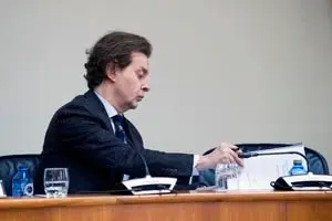  O director xeral de Relacións Exteriores e coa UE, Jesús Gamallo, comparecerá ante a Comisión 1ª Institucional, de Administración Xeral, Xustiza e Interior sobre a Estratexia Galega de Acción Exterior (EGAEX). No Pazo do Hórreo.
Foto Xoán Crespo
22/12/17