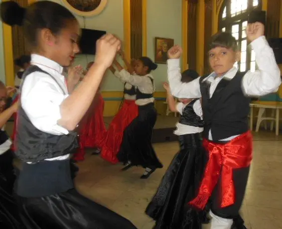 Bailando una muiñeira