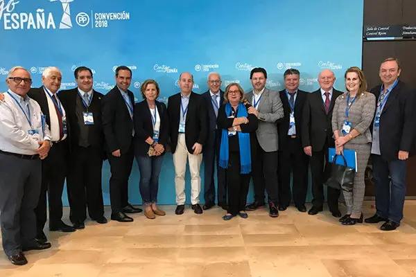 19.Miranda-grupo exterior