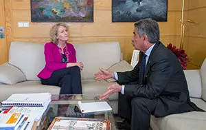 10:00 Gobierno de Cantabria El presidente de Cantabria, Miguel Ángel Revilla, recibe a la embajadora de Irlanda en España, Síle Maguire (gráficos al inicio de la reunión y declaraciones al término de la misma).
18 ABRIL 2018 © Miguel De la Parra