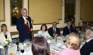 28 aniversario Federación CyL de Argentina Disc Embajador Javier Sandomingo