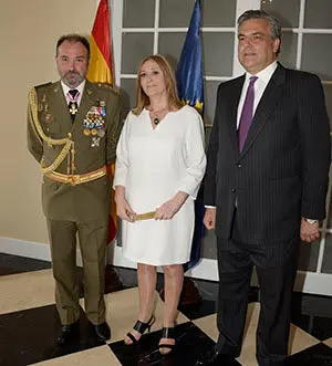 DIA FUERZAS ARMADAS ESPAÑOLAS 13