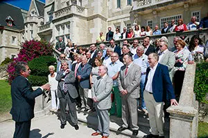 11:30	Hall Real del 
Palacio de la Magdalena
	El presidente del Gobierno, Miguel Ángel Revilla, junto con el consejero de Presidencia y Justicia, Rafael de la Sierra, preside el encuentro entre el Gobierno y las Casas de Cantabria.
Nacho Romero ©
12 ago 16