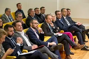 12,00h.- O director do Igape, Juan Cividanes, asistirá ao encontro Galicia Global. Na sala 2 do edificio CINC (Monte Gaiás, s/n).

foto xoán crespo
20/12/2018