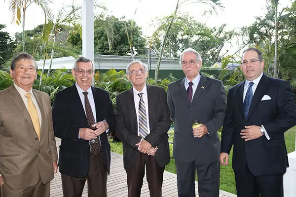 AGUSTIN TORRES COCTEL CARACAS 12