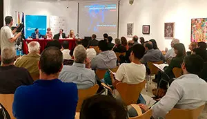 3. Más de medio centenar de profesionales acudieron a la Casa de Galicia para asistir a la jornada de AEGAMA